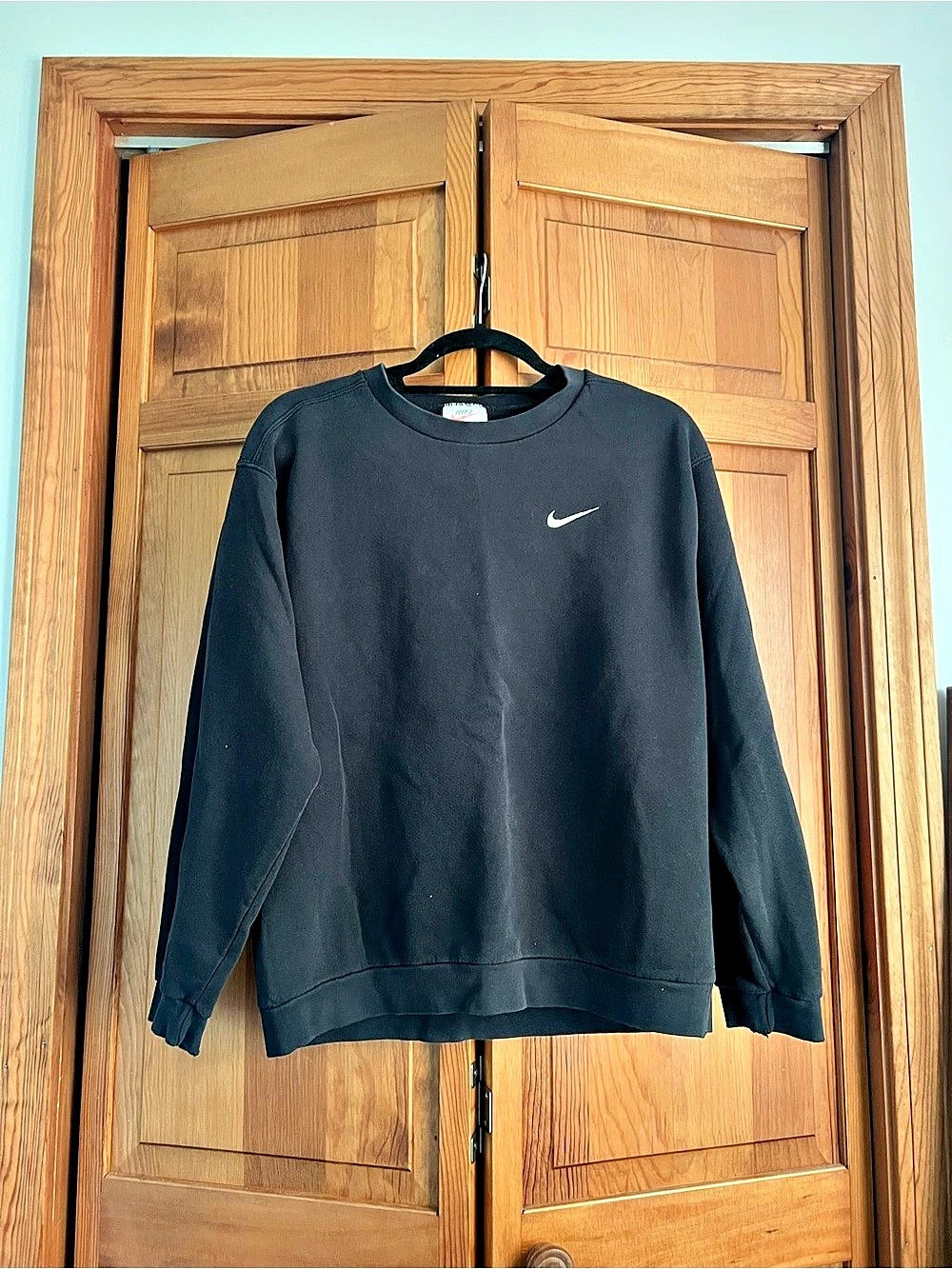 Vintage Nike Black Crewneck Sweatshirt